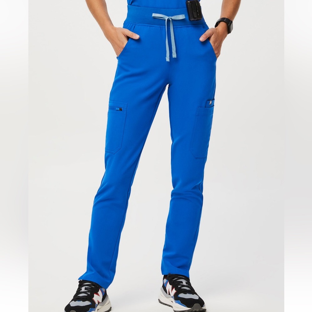 Women’s Figs royal blue high waisted Yola scrub pants MP